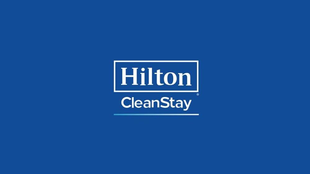 Hilton Garden Inn Αλ Κομπάρ Εξωτερικό φωτογραφία