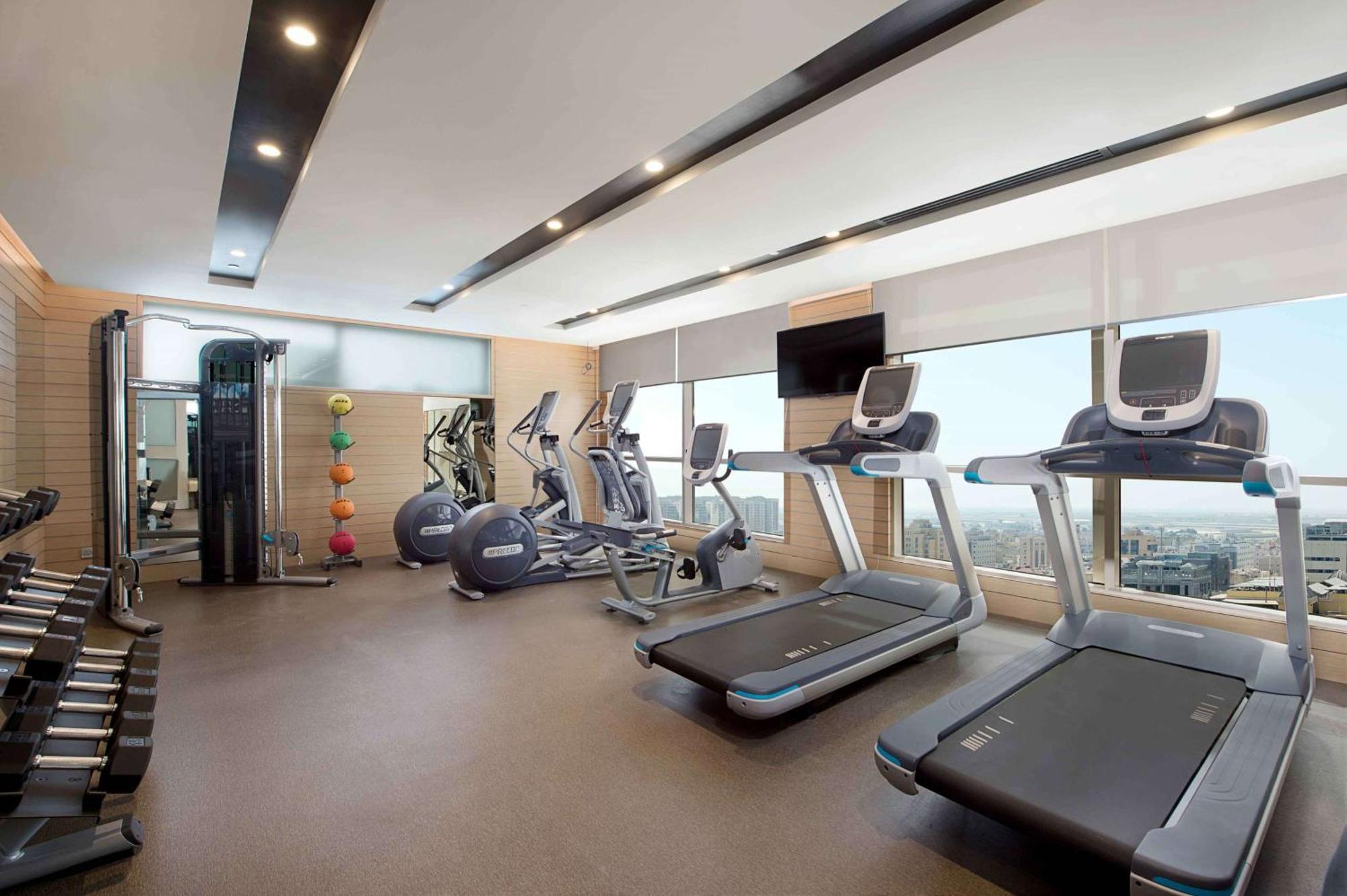 Hilton Garden Inn Αλ Κομπάρ Εξωτερικό φωτογραφία