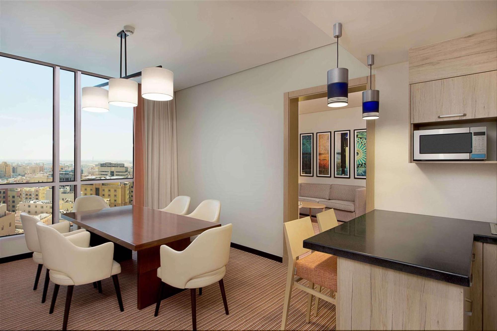 Hilton Garden Inn Αλ Κομπάρ Εξωτερικό φωτογραφία