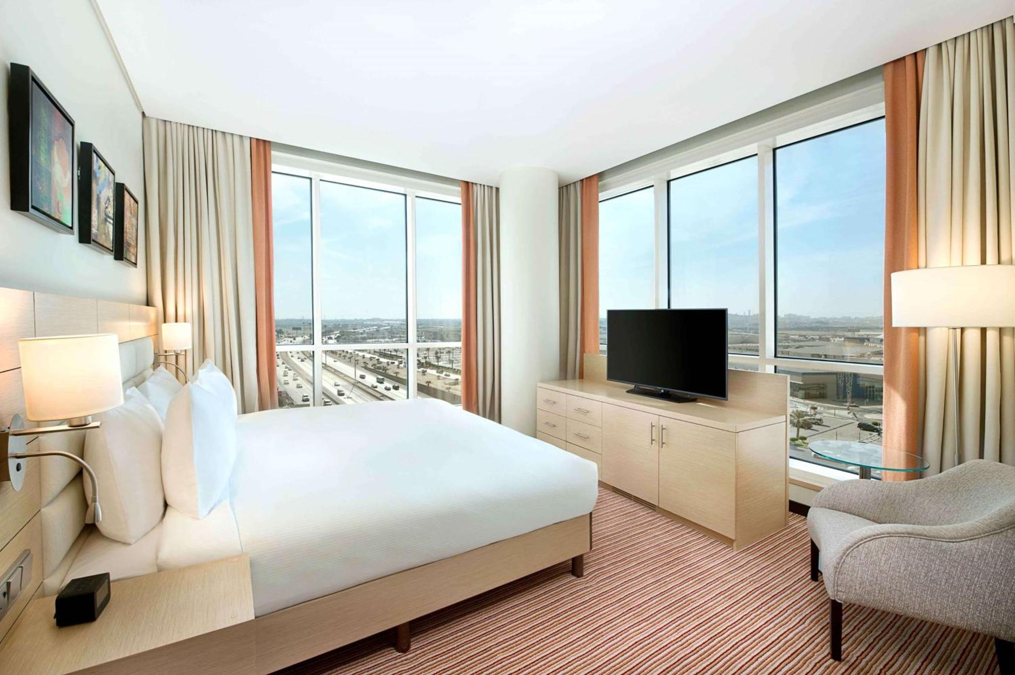 Hilton Garden Inn Αλ Κομπάρ Εξωτερικό φωτογραφία