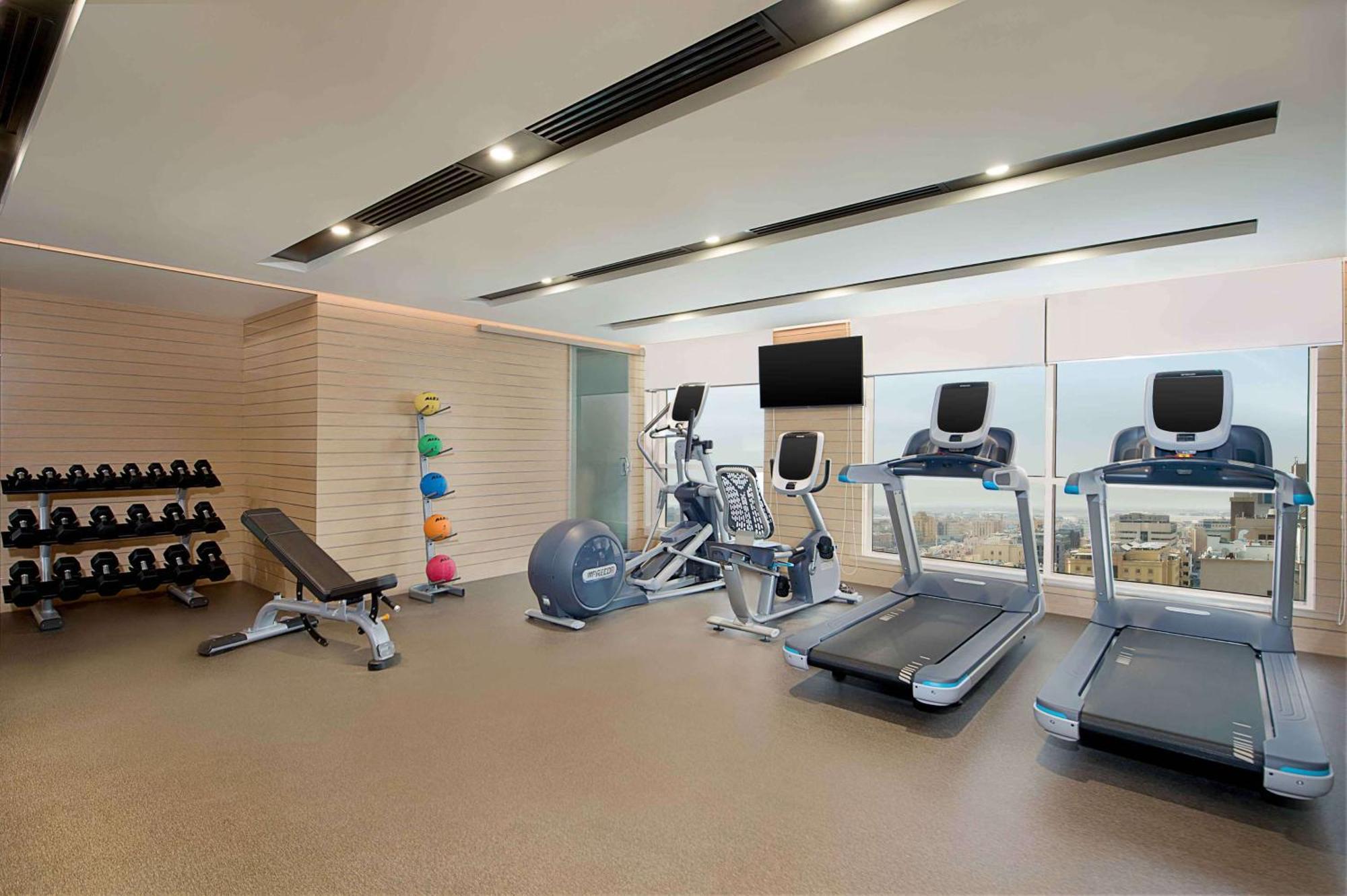 Hilton Garden Inn Αλ Κομπάρ Εξωτερικό φωτογραφία