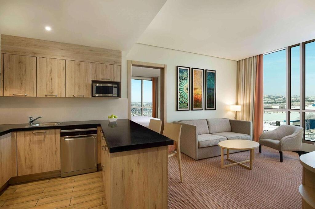 Hilton Garden Inn Αλ Κομπάρ Εξωτερικό φωτογραφία
